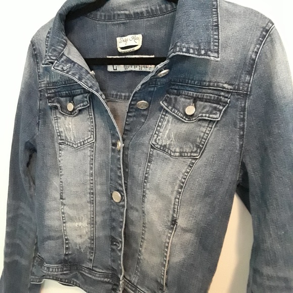 EUC Indigo Rein Distressed Jean Jacket Size L - Picture 3 of 6